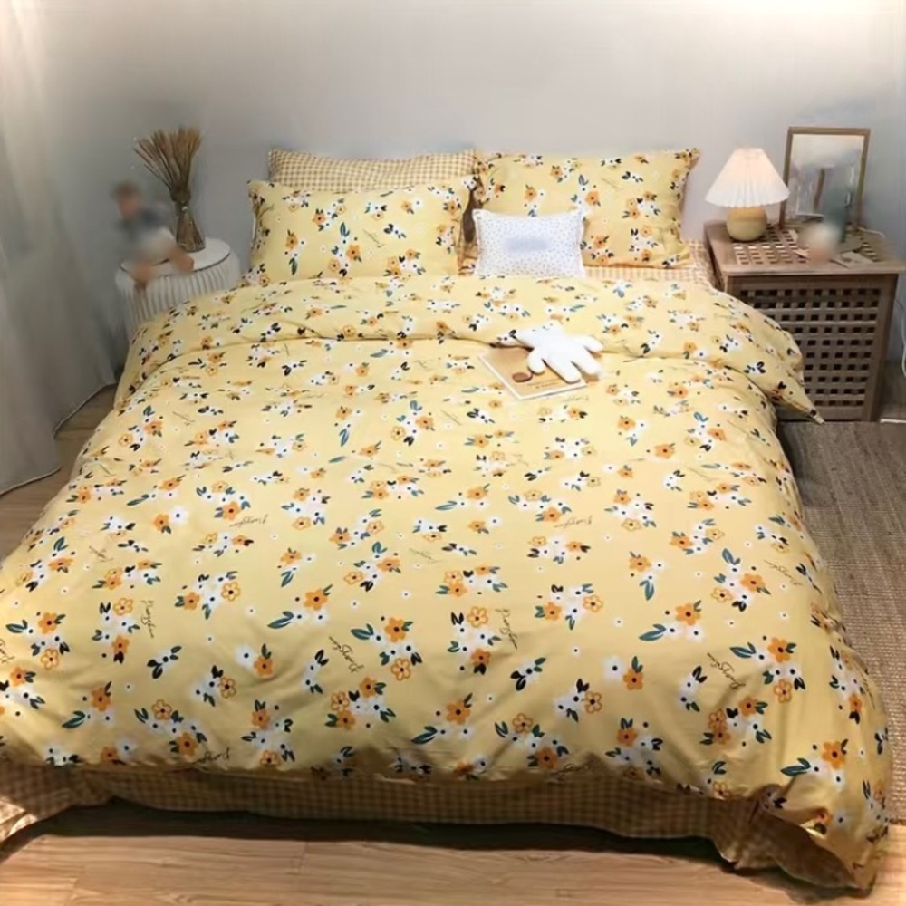 Urban Outfitters Floral Duvet Cover Queen Size Bedding Set Yellow Flowers NEW